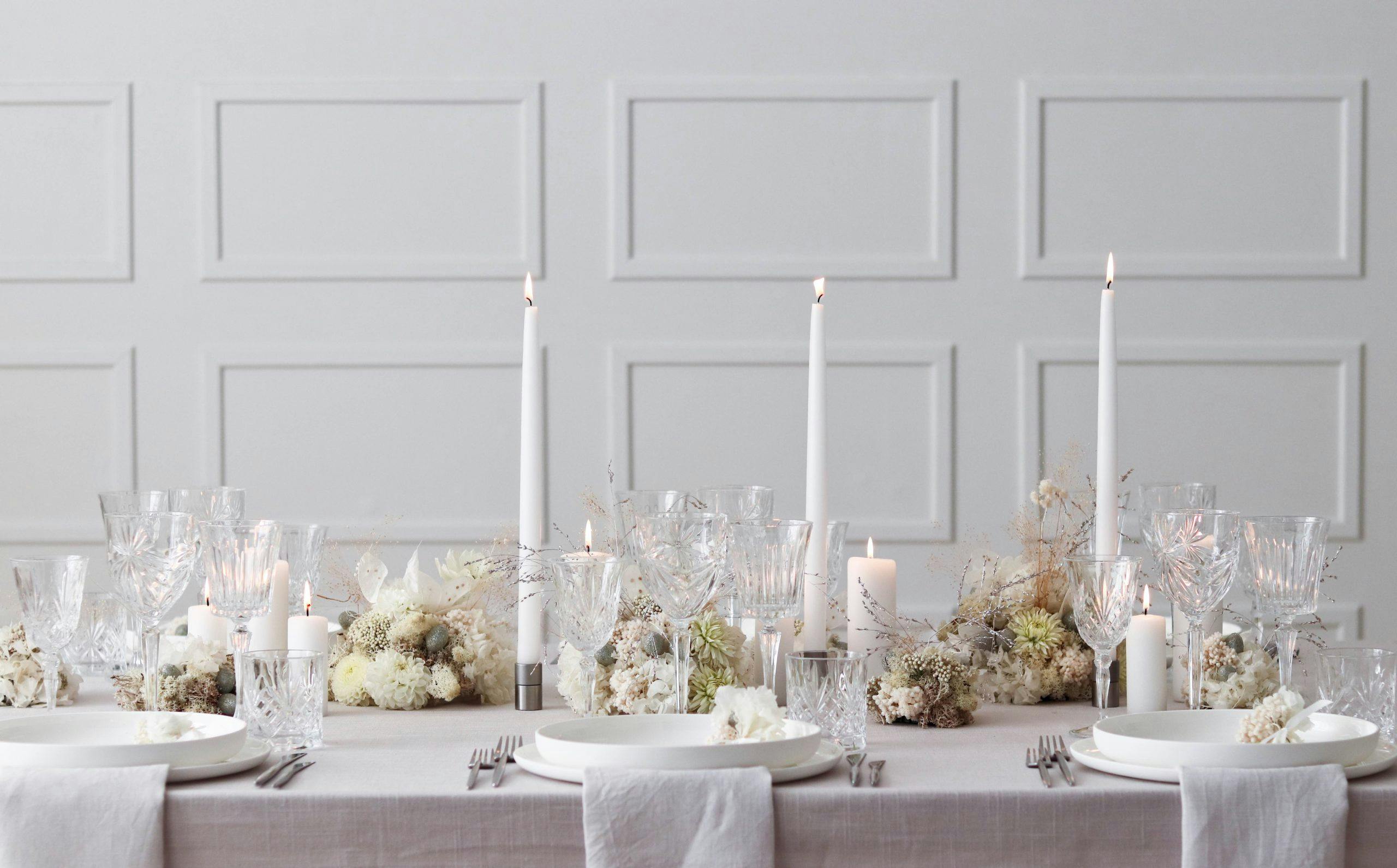 julebord hvid jul 2019 a table story 1 g6dFult8M0PFYR slik dekker du bordet til jul